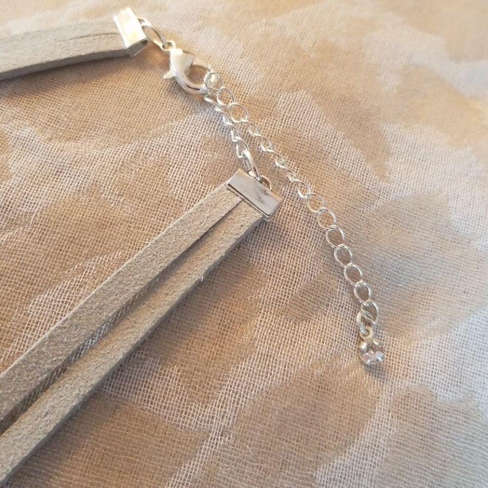 Necklace - Picture 4 of 4